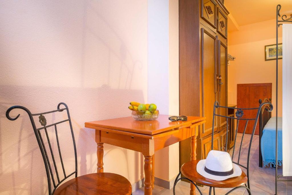 Silver Beach Apartments Vis Quarto foto